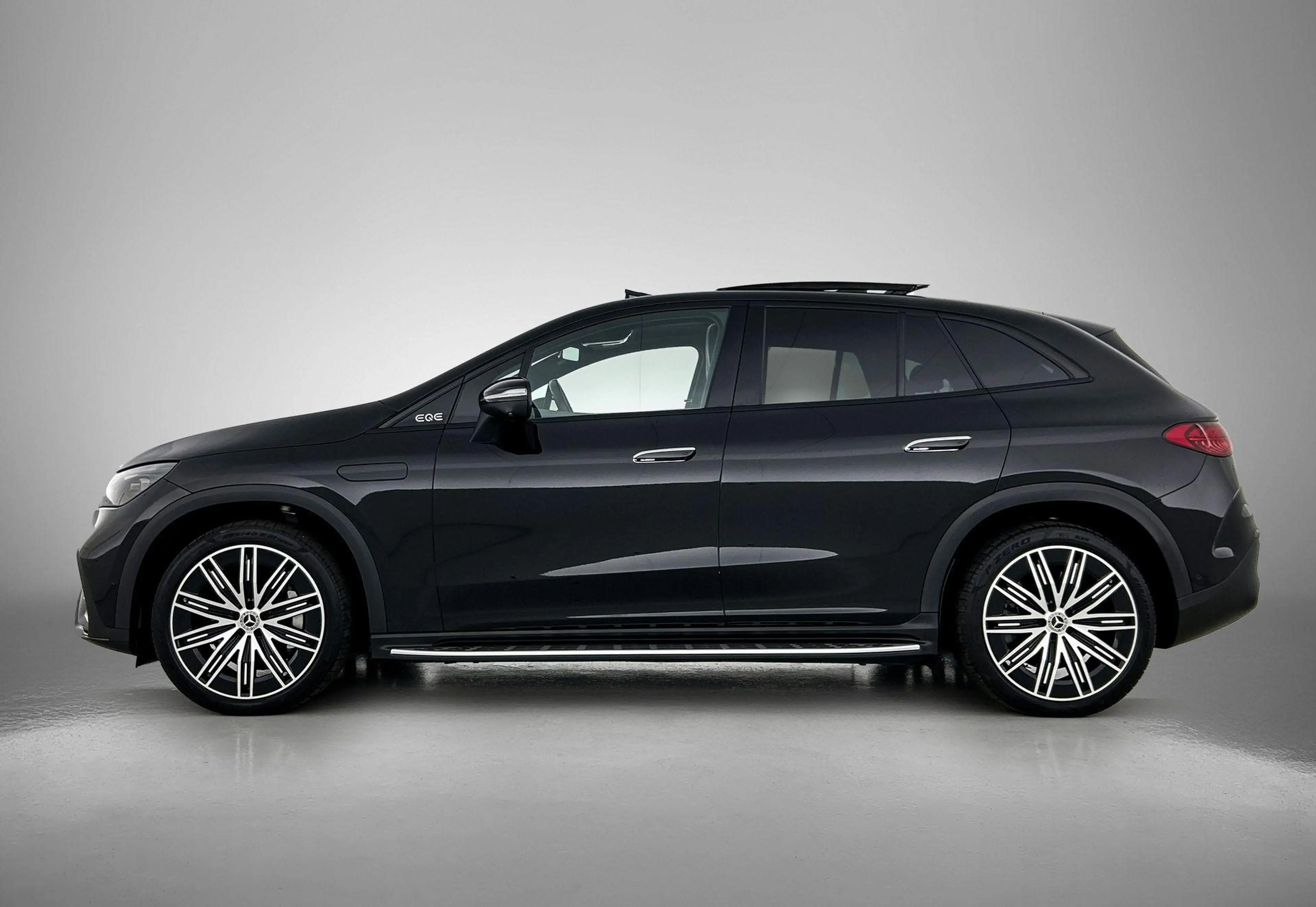 Mercedes-Benz EQE 350 4MATIC SUV AMG Line | Panoramisch Dak | Trekhaak | — photo 6