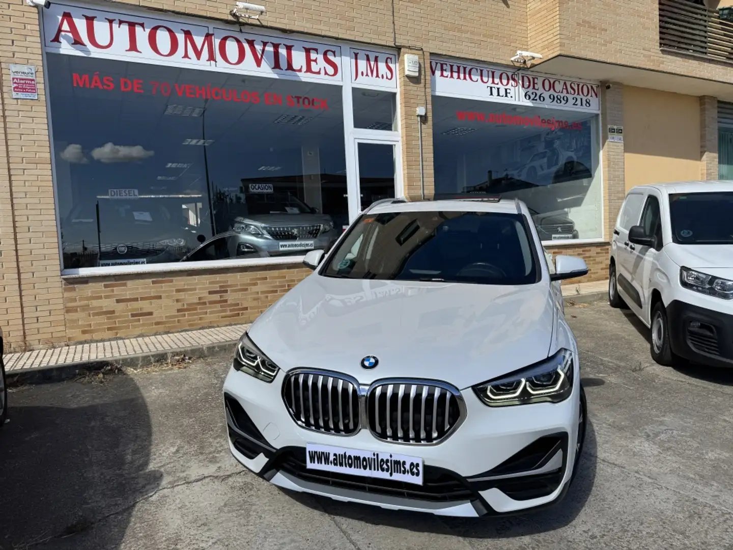 BMW X1 xDrive 18dA Blanc - 2