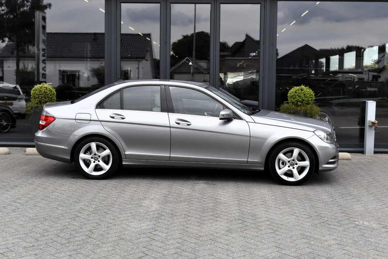 Mercedes-Benz C 250 Ambition Elegance Carplay - Camera — photo 6