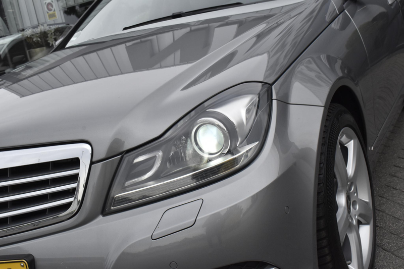 Mercedes-Benz C 250 Ambition Elegance Carplay - Camera — photo 19