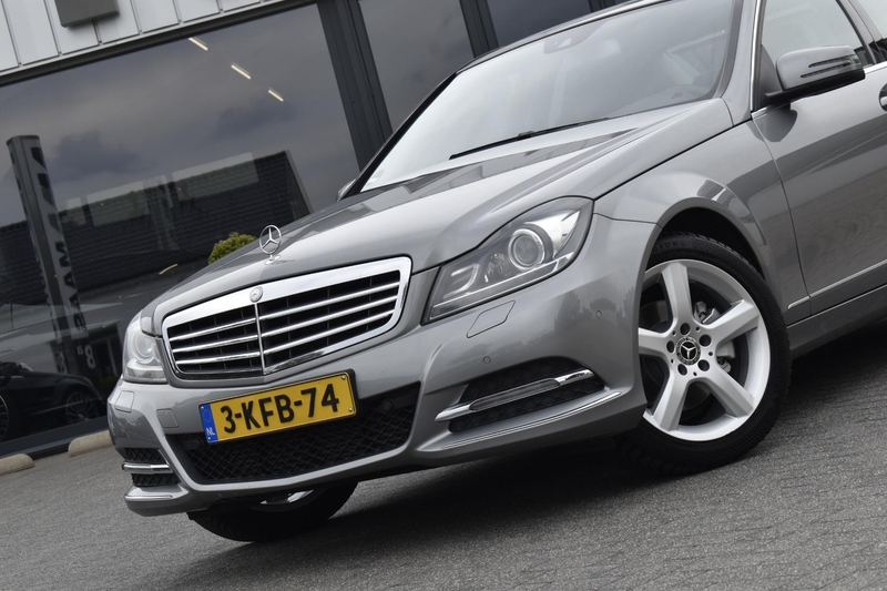 Mercedes-Benz C 250 Ambition Elegance Carplay - Camera — photo 2