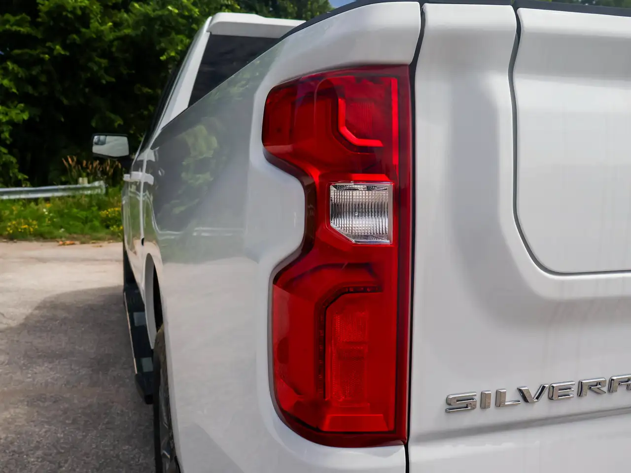 Chevrolet Silverado 1500 снимка Chevrolet Silverado 1500