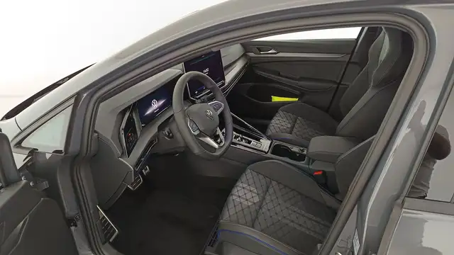 Volkswagen Golf view 9