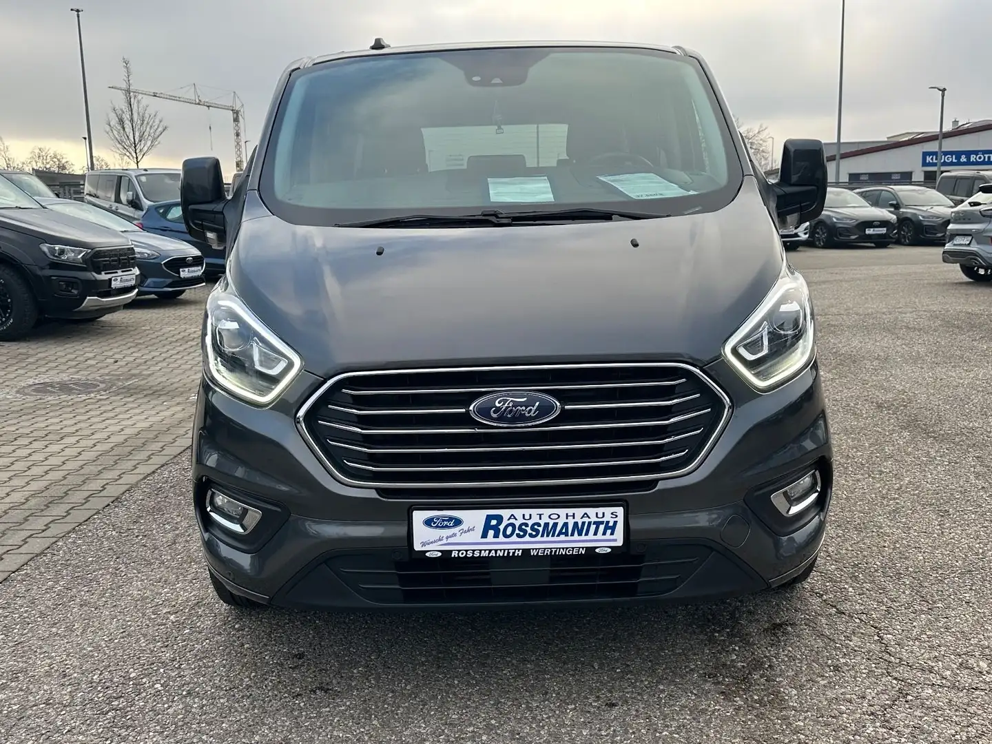 Ford Tourneo Custom L1 Titanium X Aut *ACC/FGS/AHK Gris - 2