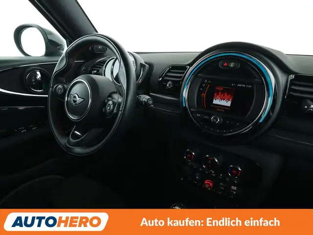 Mini Clubman view 13