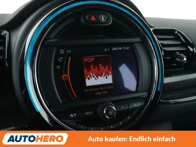 Mini Clubman view 21