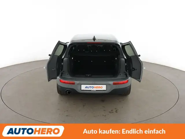 Mini Clubman view 16