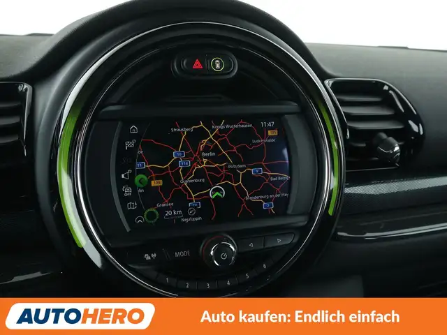 Mini Clubman view 22