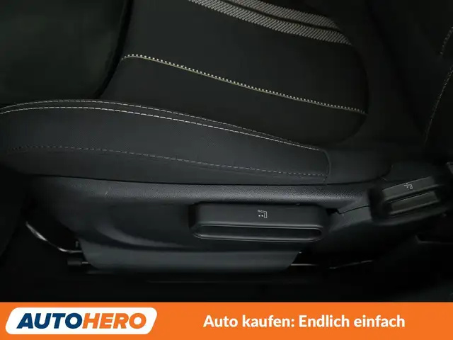 Mini Clubman view 28