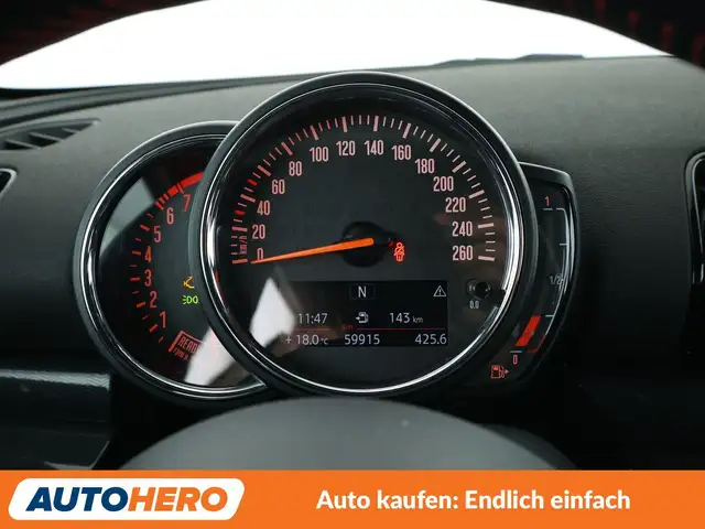Mini Clubman view 20