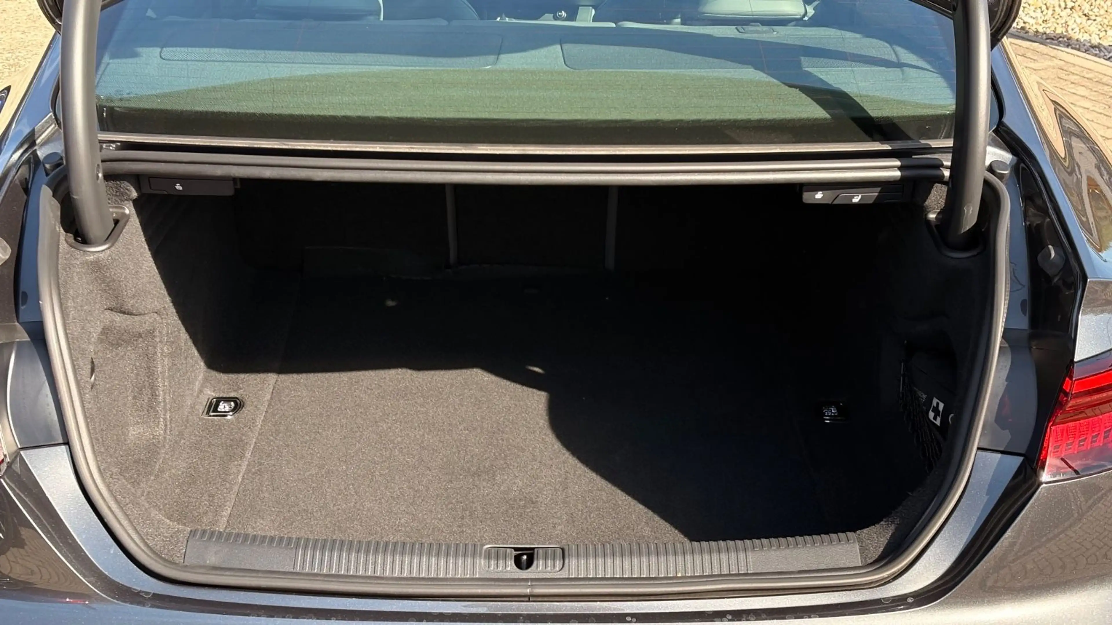 Audi A5 Coupé 40 TFSI 2x S-Line Matrix Virtual Kamera — photo 10