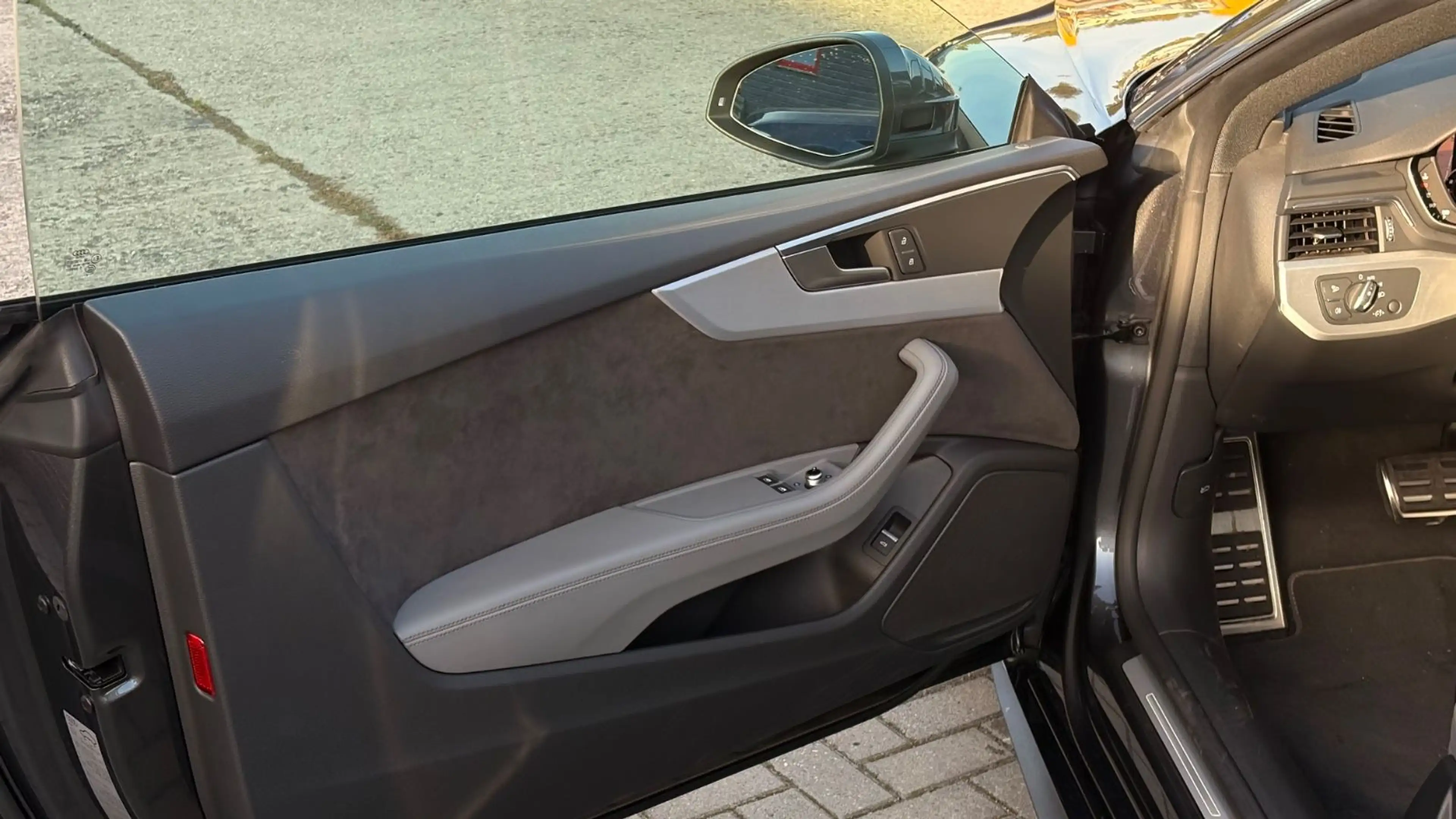 Audi A5 Coupé 40 TFSI 2x S-Line Matrix Virtual Kamera — photo 12