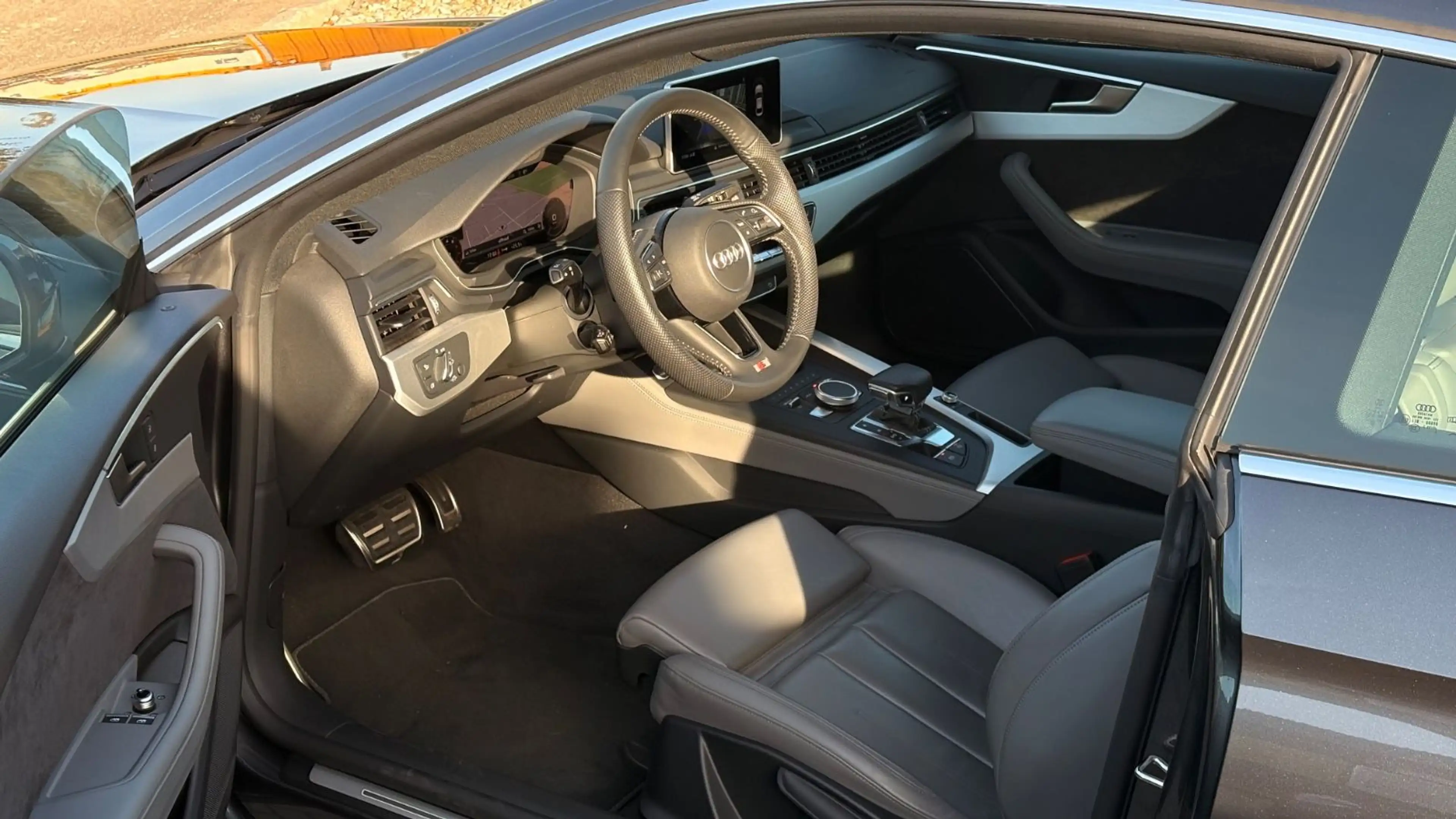Audi A5 Coupé 40 TFSI 2x S-Line Matrix Virtual Kamera — photo 11