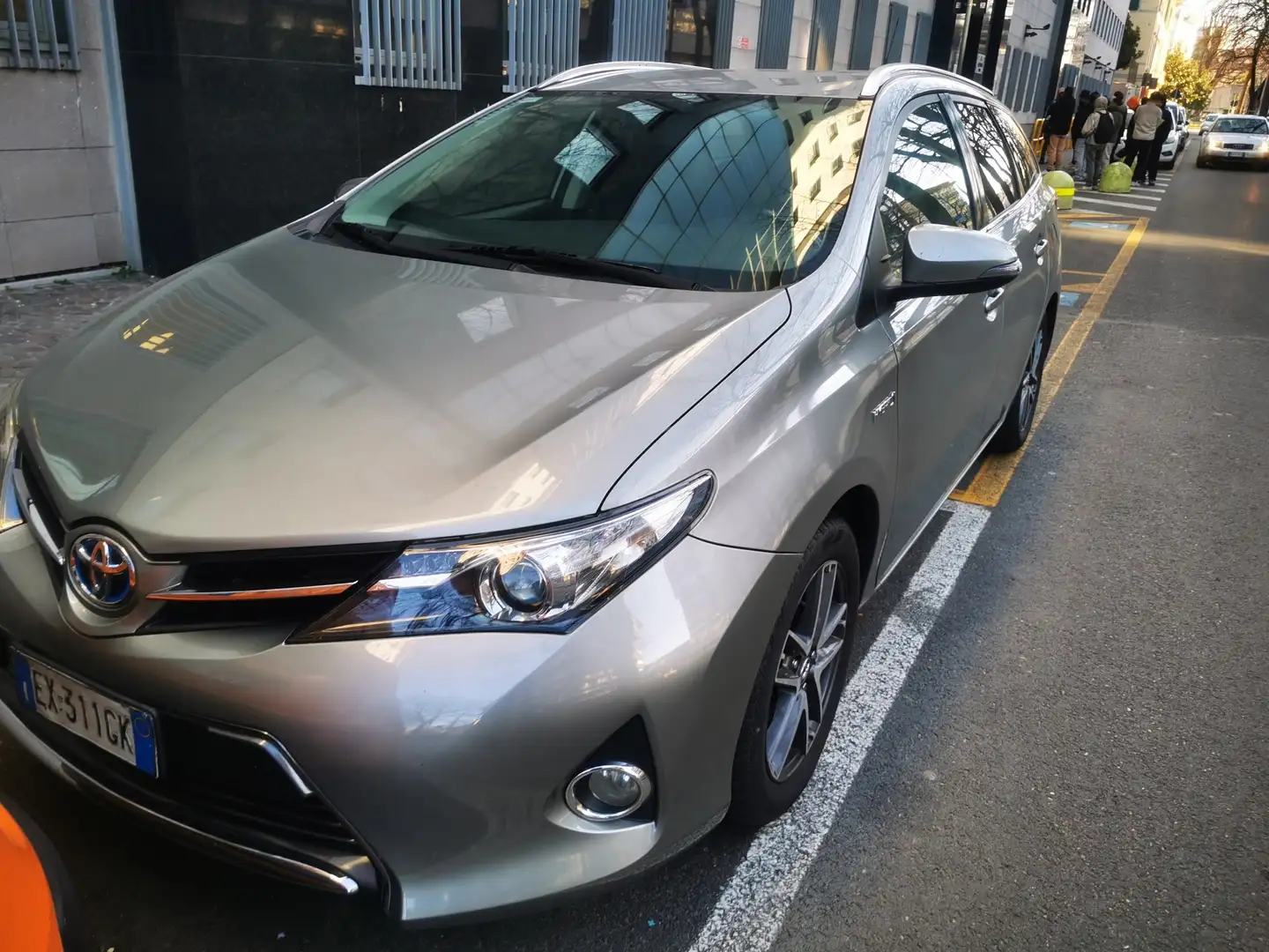 Toyota Auris Touring Sport 1.8 hybrid Active+ - 2