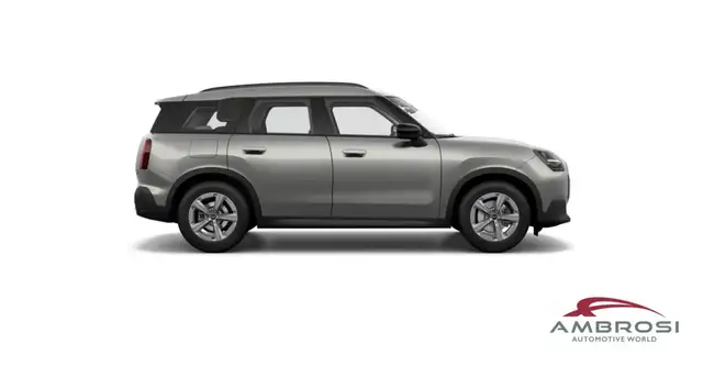 MINI Countryman view 3