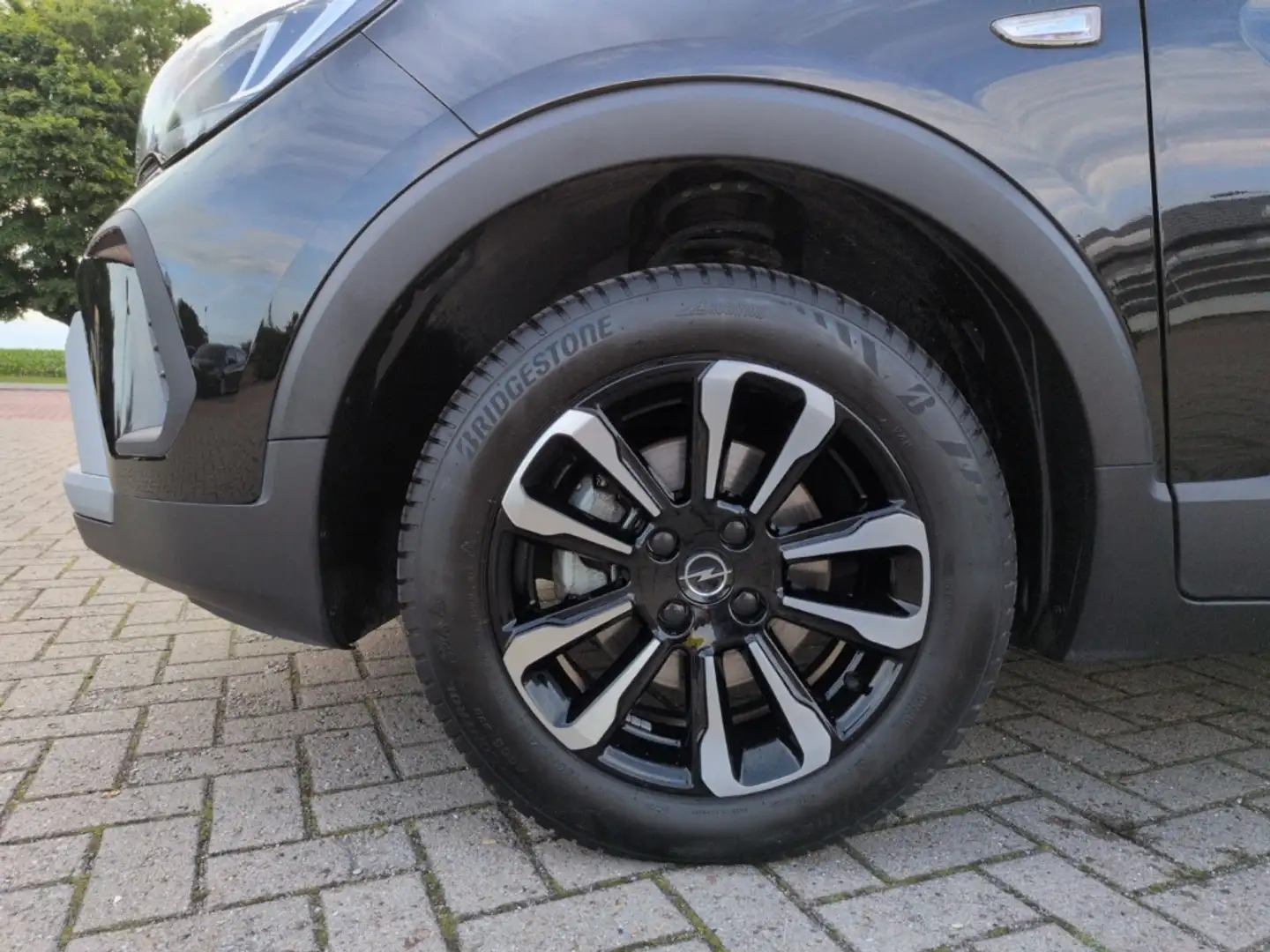 Opel Crossland Elegance 1.2 Turbo SHZ RFK NAVI LED Apple CarPlay Schwarz - 2