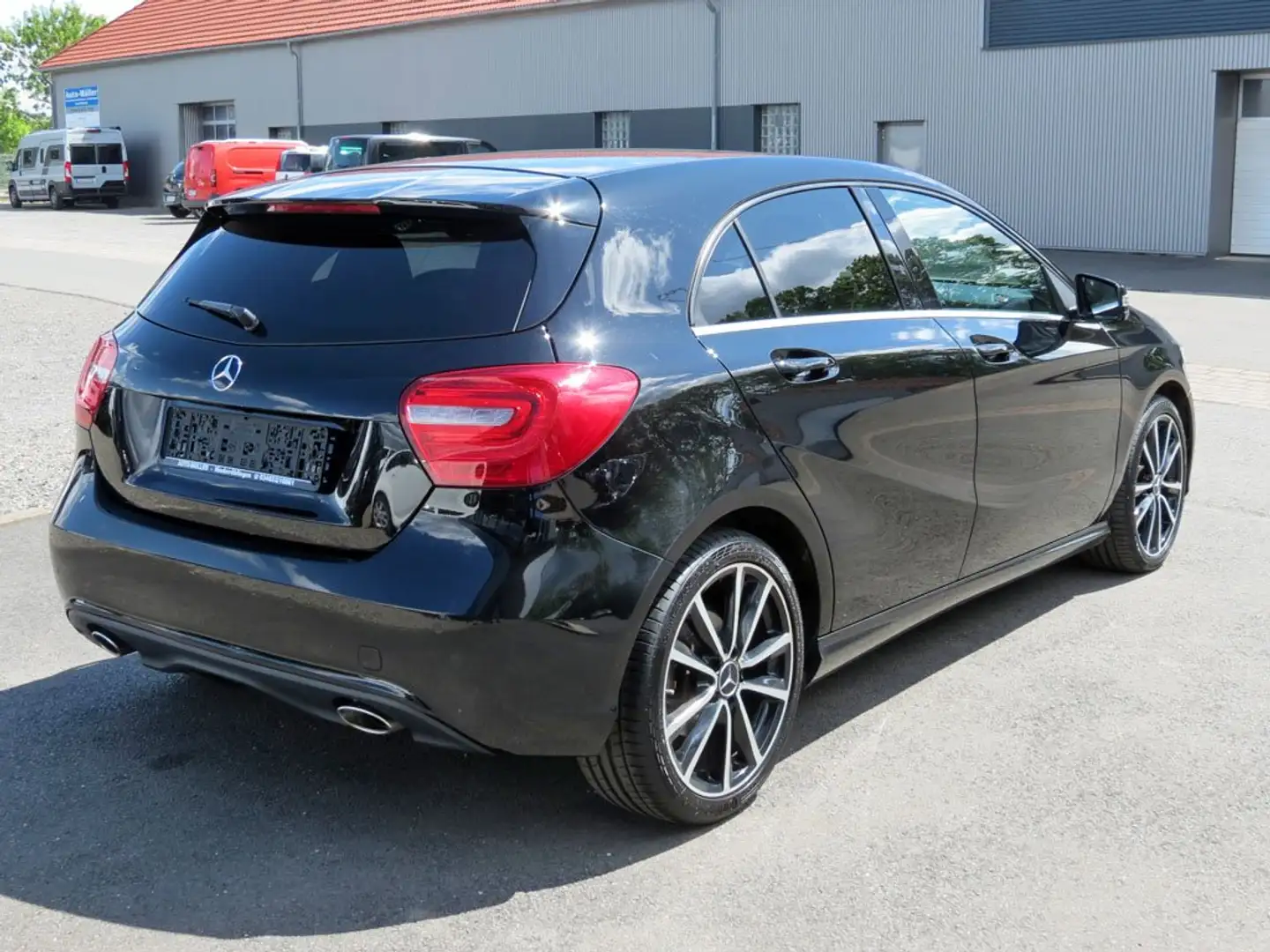 Mercedes-Benz A 180 CDI BE 2Style Bi-Xenon Navi Kamera Nero - 2