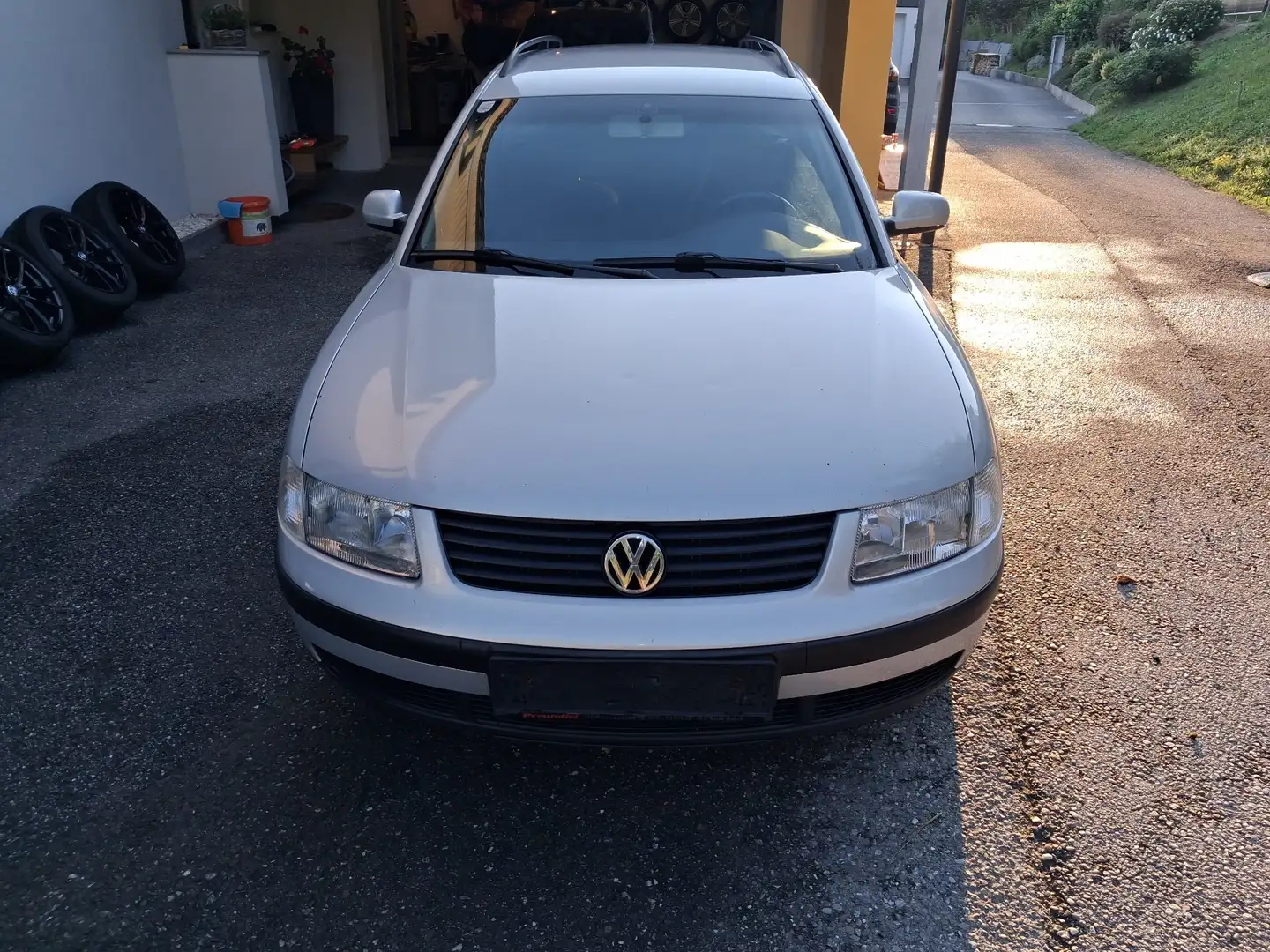 Volkswagen Passat 1,9 TDI, B3 Kombi / Family Van - 1