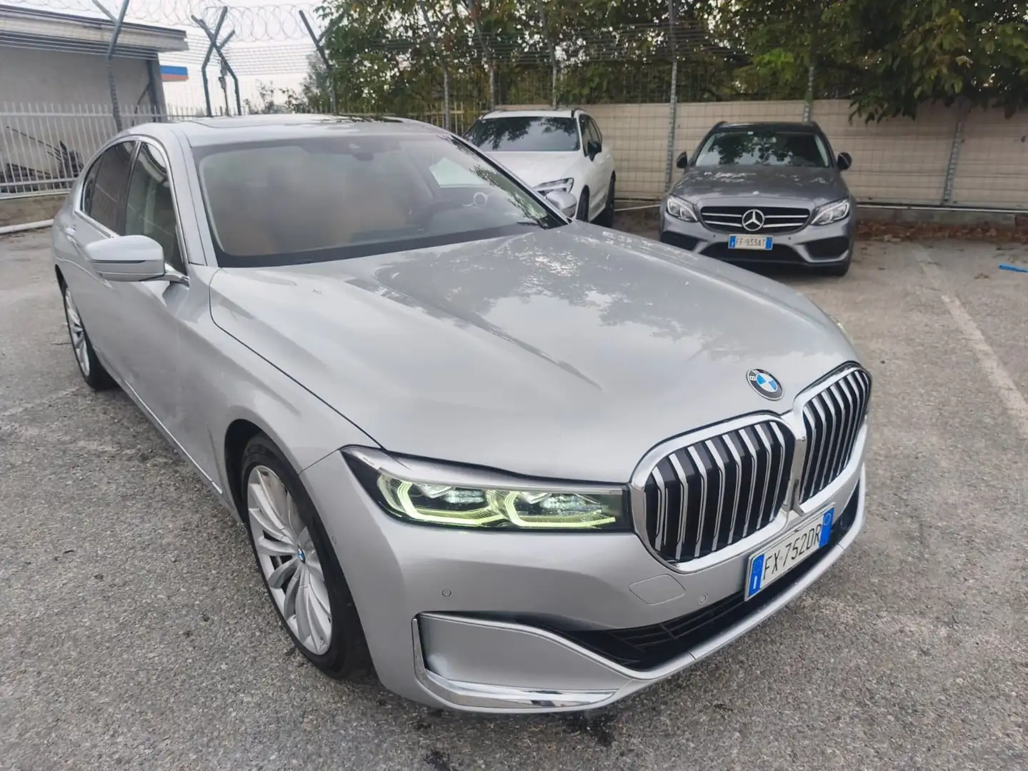 BMW 730 730d auto Srebrny - 1