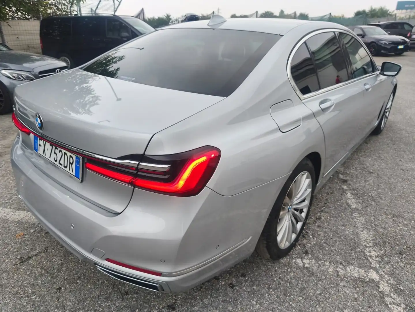 BMW 730 730d auto Srebrny - 2