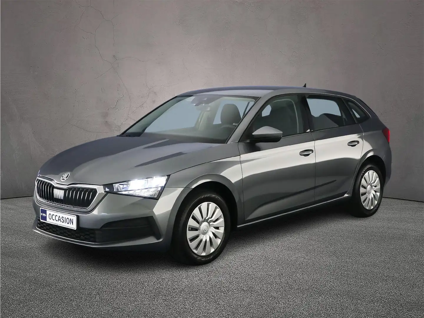 Skoda Scala Active 1.0 TSI 95pk Airco, DAB, Radio, LED verlich Grijs - 2