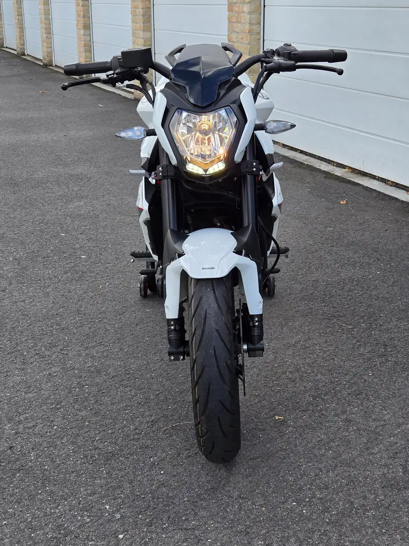 Benelli BN 125 Wit - 1