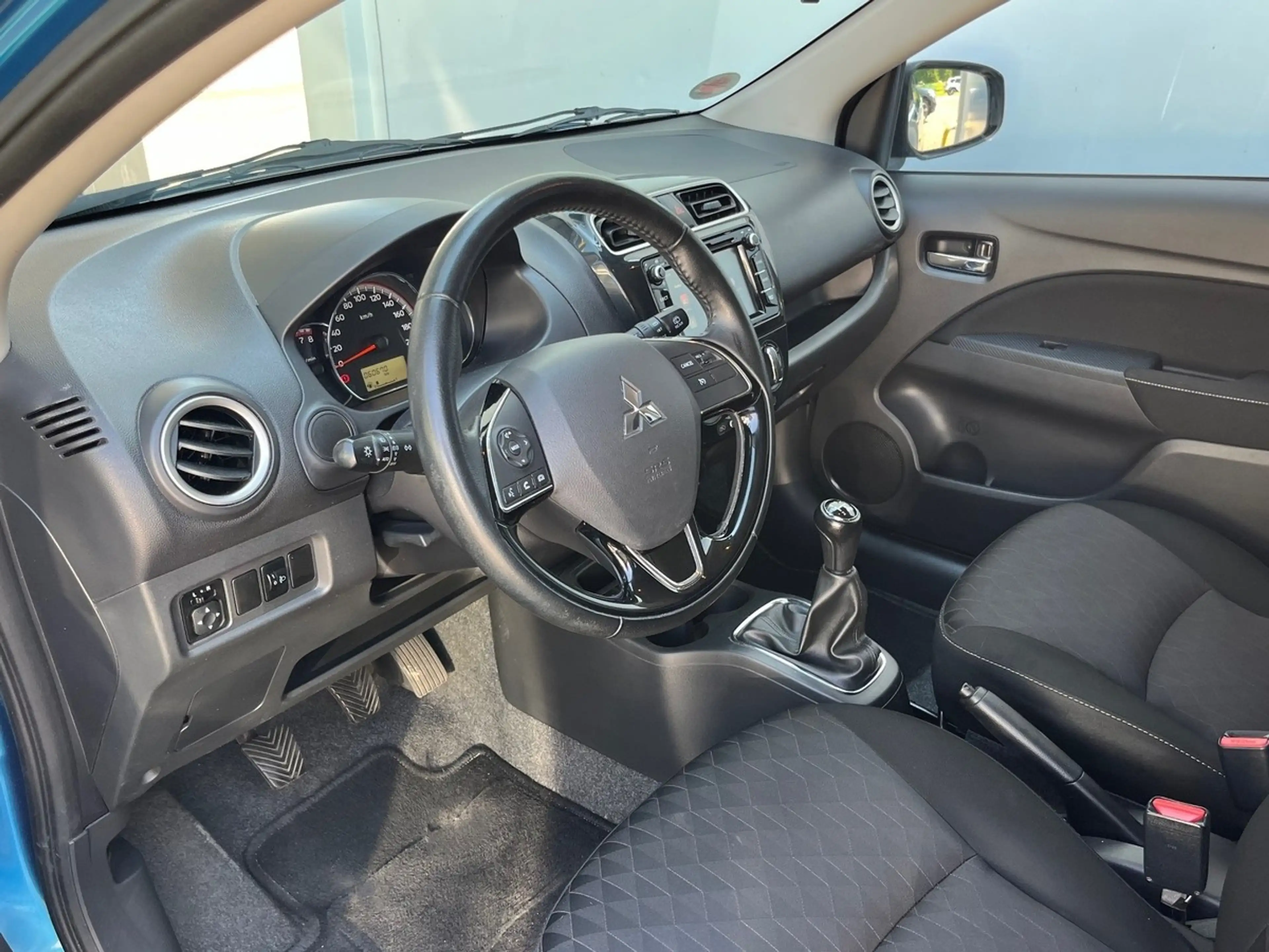 Mitsubishi Space Star 1.2 Spirit+ EURO 6D NAVI KLIMA SITZHEIZG — photo 11