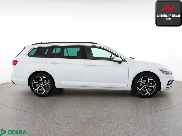 Volkswagen Passat view 6