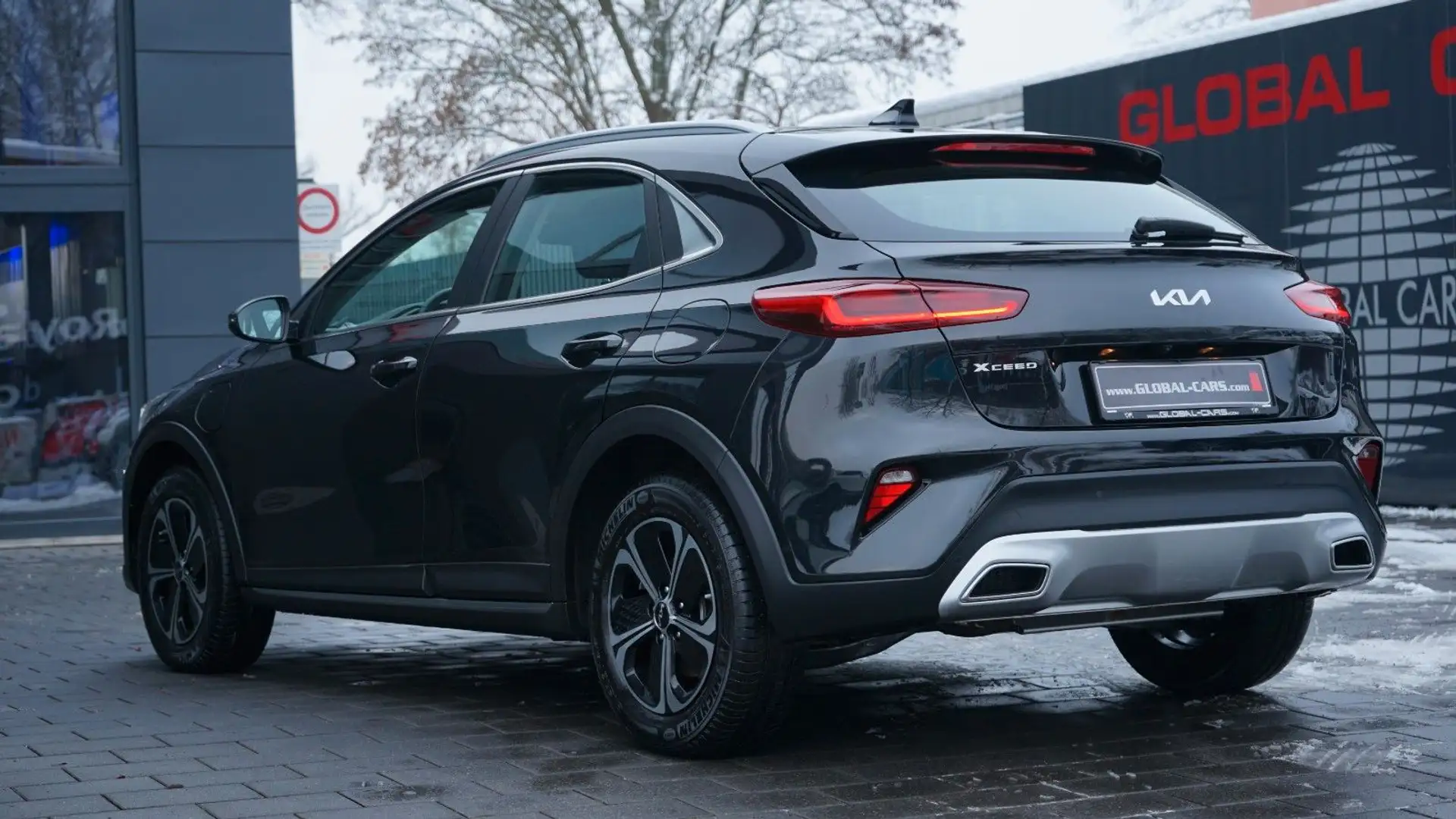 Kia XCeed XCEED 1.6 GDi DCT6 PLUG-IN VISION*NAVI* Schwarz - 2