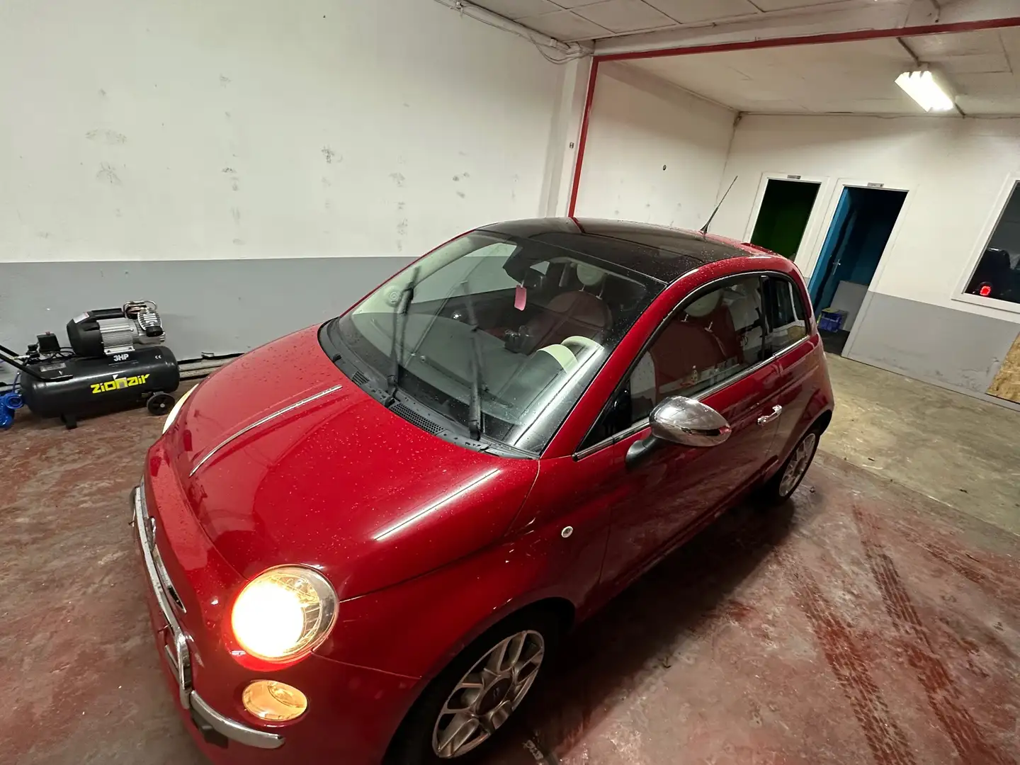 Fiat 500 0.9 T TwinAir toit ouvrant cuir Full option Rouge - 1