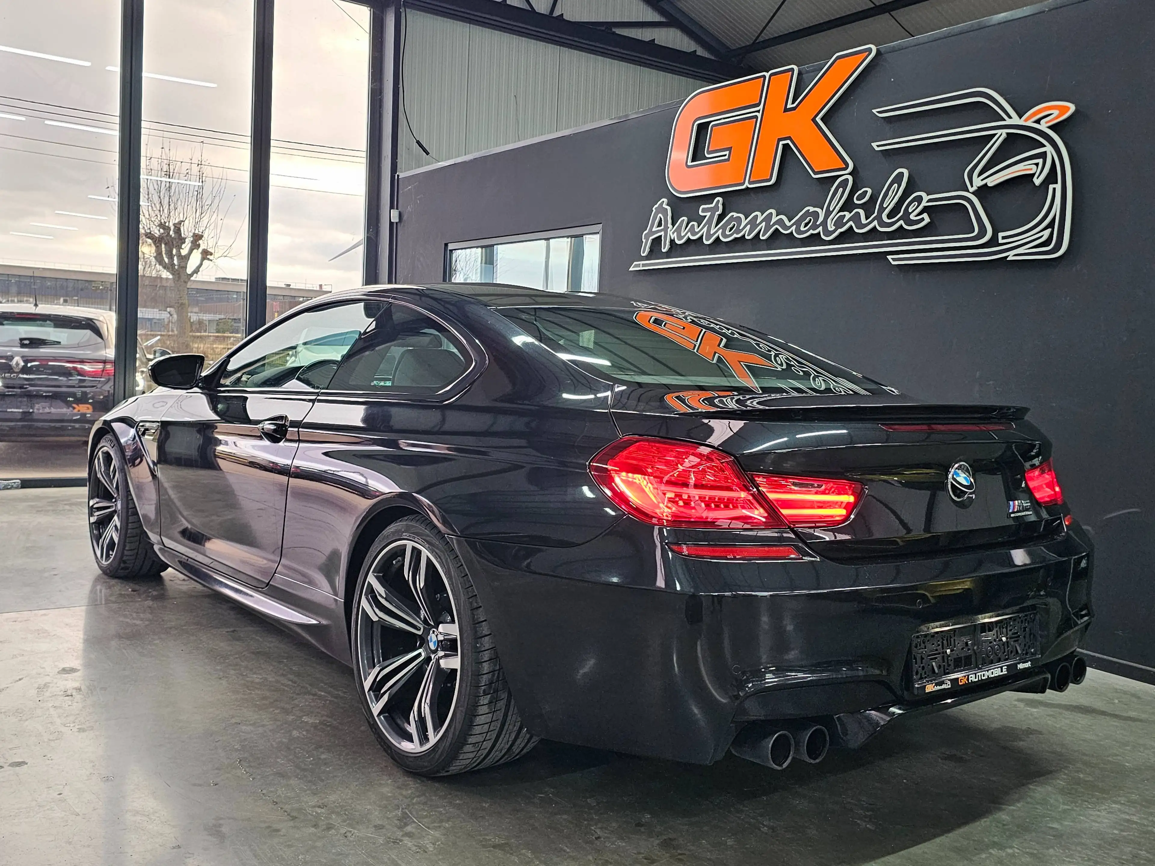 BMW M6 4.4i V8 COMPÉTITION PACKAGE // CERAMIC — photo 8