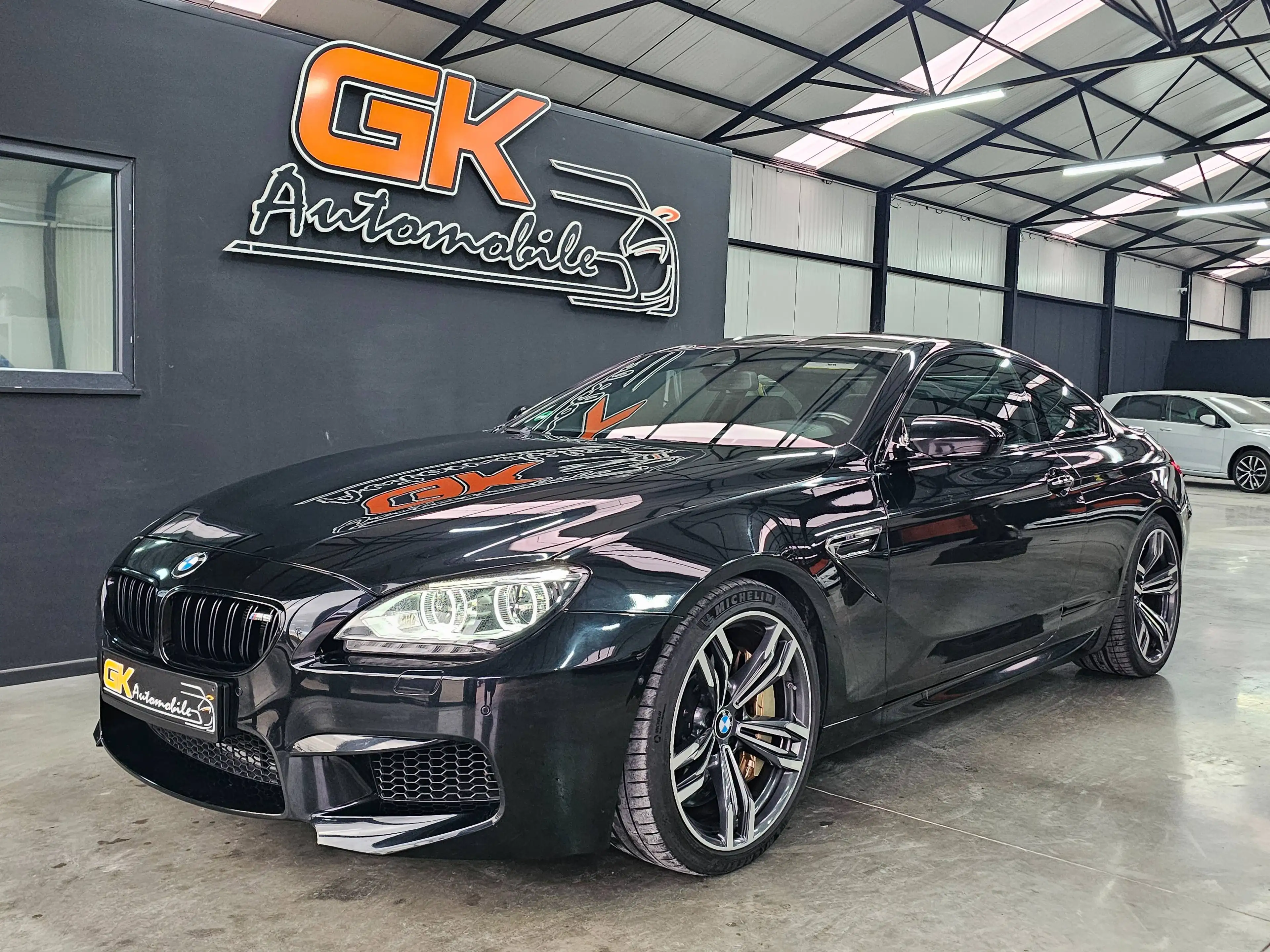 BMW M6 4.4i V8 COMPÉTITION PACKAGE // CERAMIC — photo 2