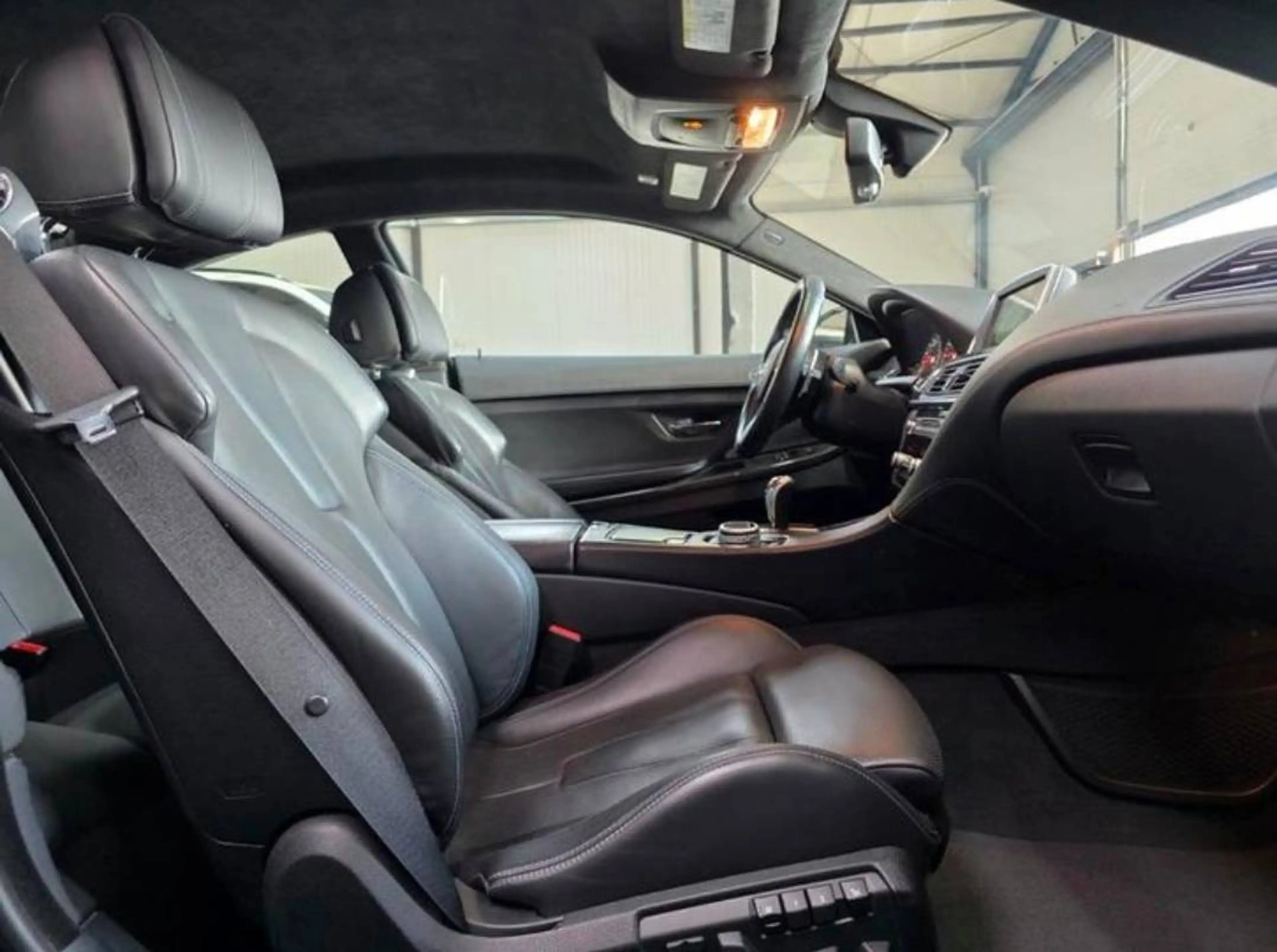 BMW M6 4.4i V8 COMPÉTITION PACKAGE // CERAMIC — photo 15