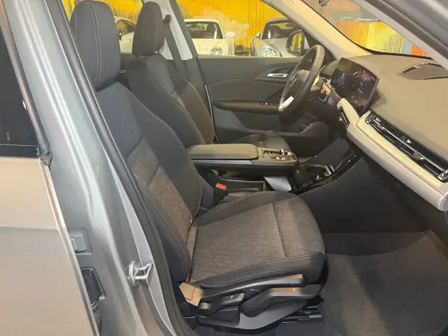 BMW X1 view 13