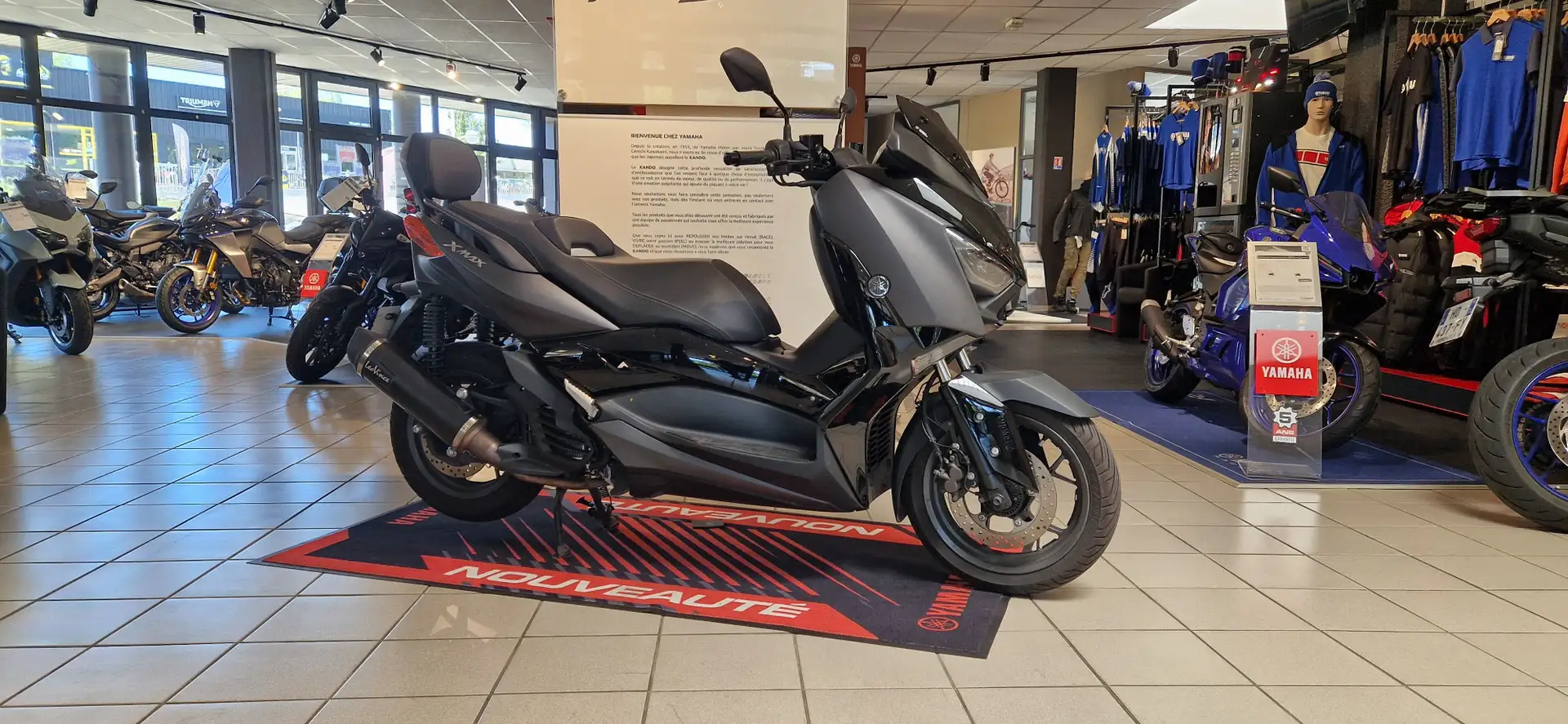 Yamaha X-Max 125 Noir - 2
