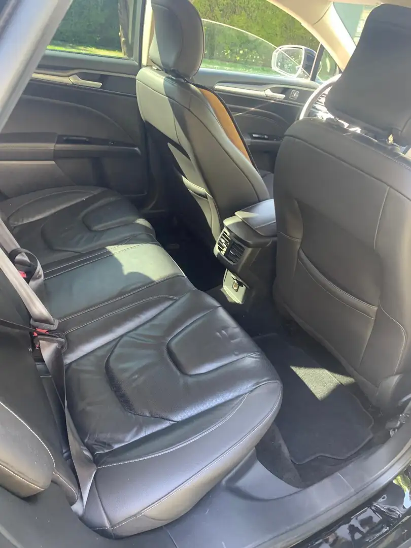 Ford Mondeo Mondeo Clipper 2.0 TDCi Business Edition+ Noir - 1