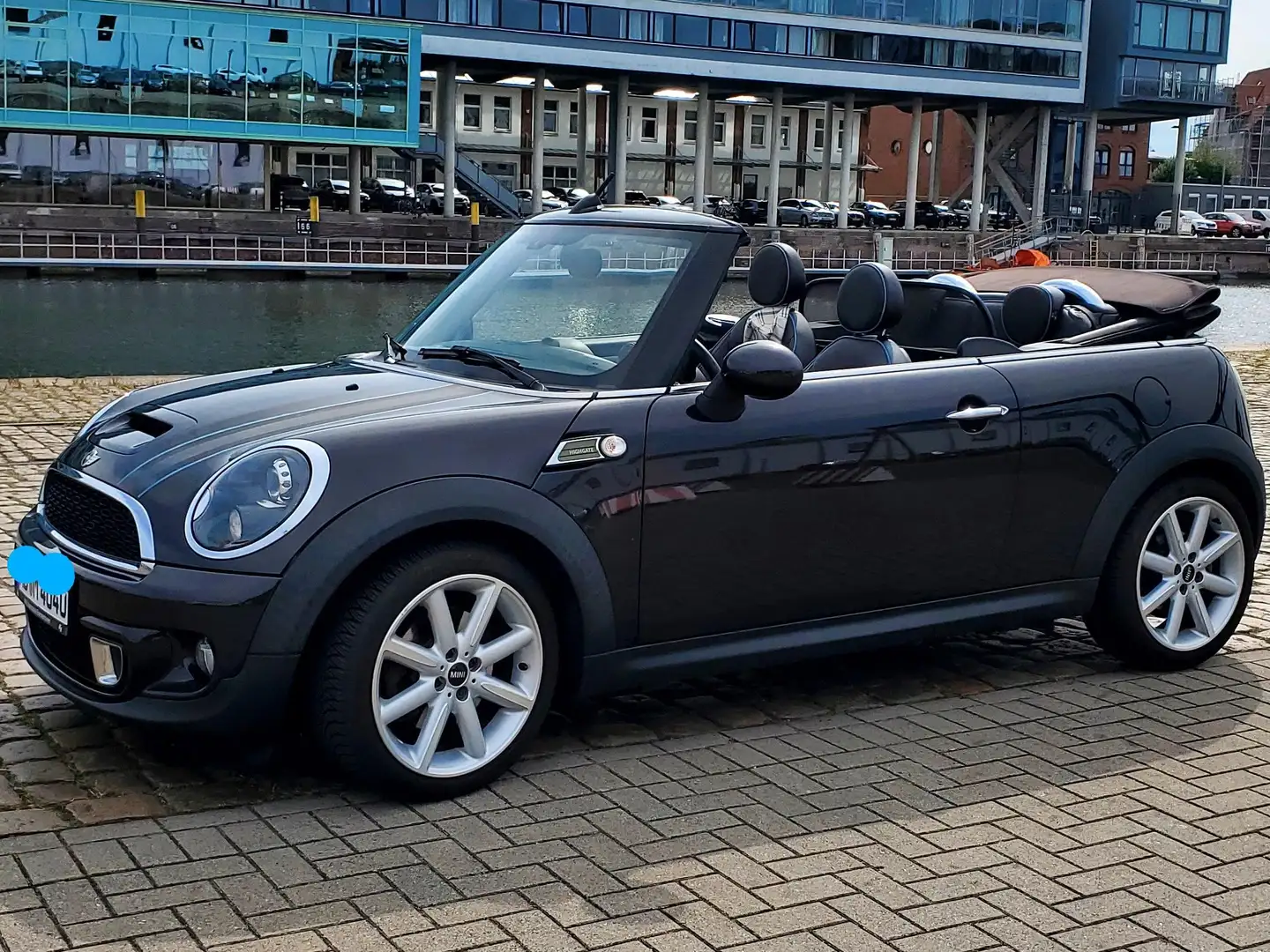 MINI Cooper S Cabrio Mini Cooper S Cabrio Highgate Braun - 1