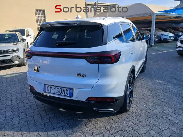 DR Automobiles DR6.0 view 5