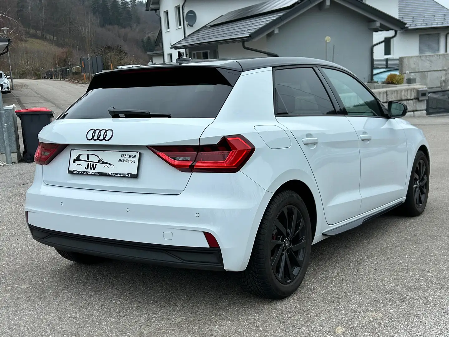 Audi A1 1.Besitz, *Garantie*, Neuwertig, Service NEU Weiß - 2