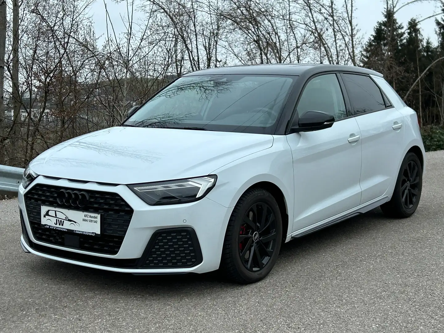 Audi A1 1.Besitz, *Garantie*, Neuwertig, Service NEU Weiß - 1
