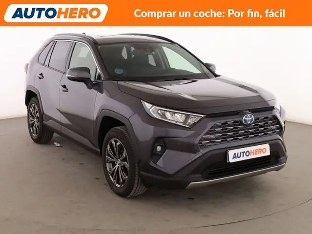 Toyota RAV4 view 8