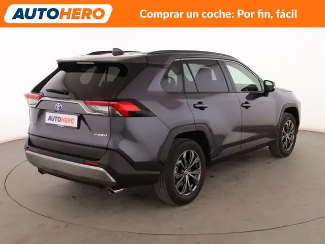 Toyota RAV4 view 6