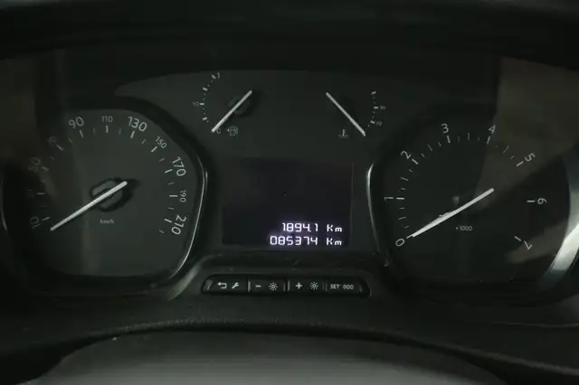 Opel Vivaro view 7