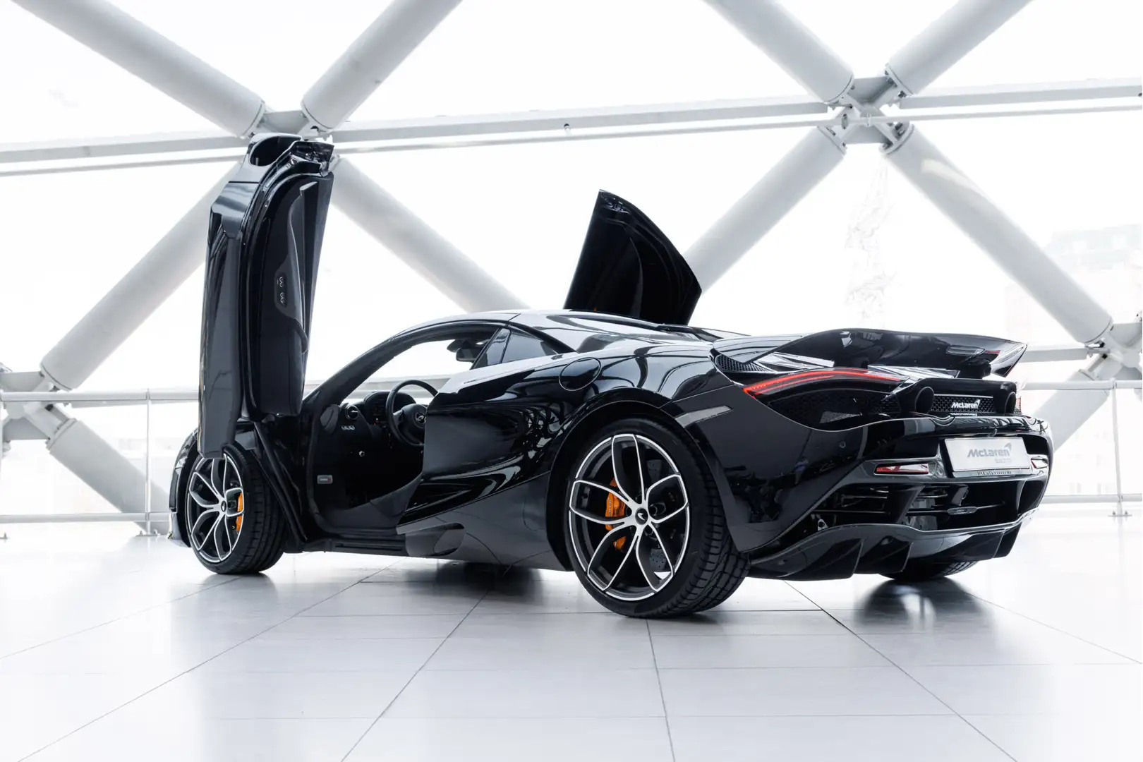 McLaren 720S Spider 4.0 V8 Performance | Electrochromic Roof | Zwart - 2