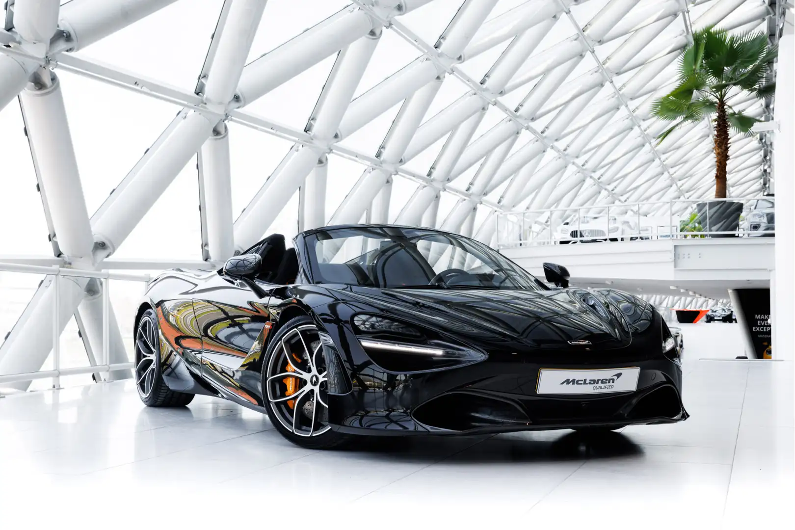 McLaren 720S Spider 4.0 V8 Performance | Electrochromic Roof | Zwart - 1