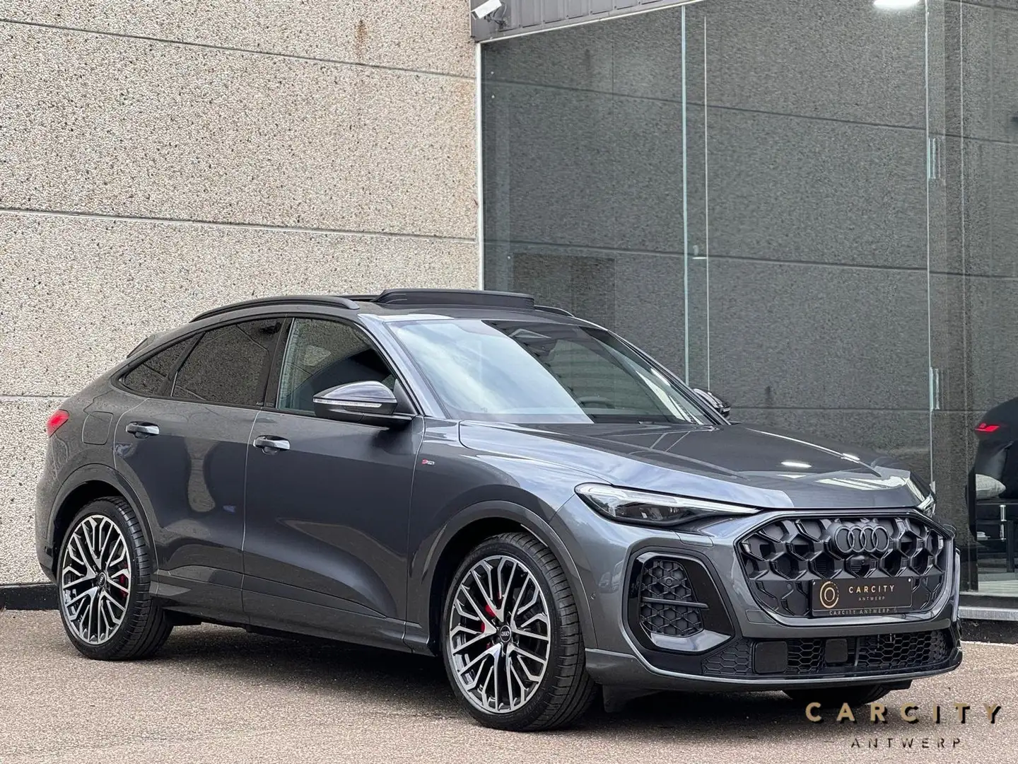 Audi Q5 Q5 Sportback TFSI quattro | CARBON | MASSAGE | Grijs - 1