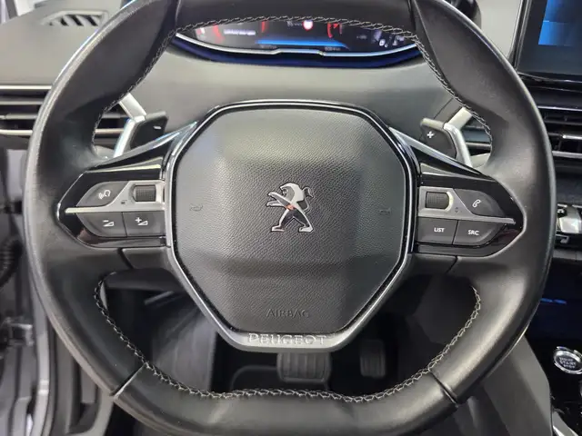 Peugeot 5008 view 10