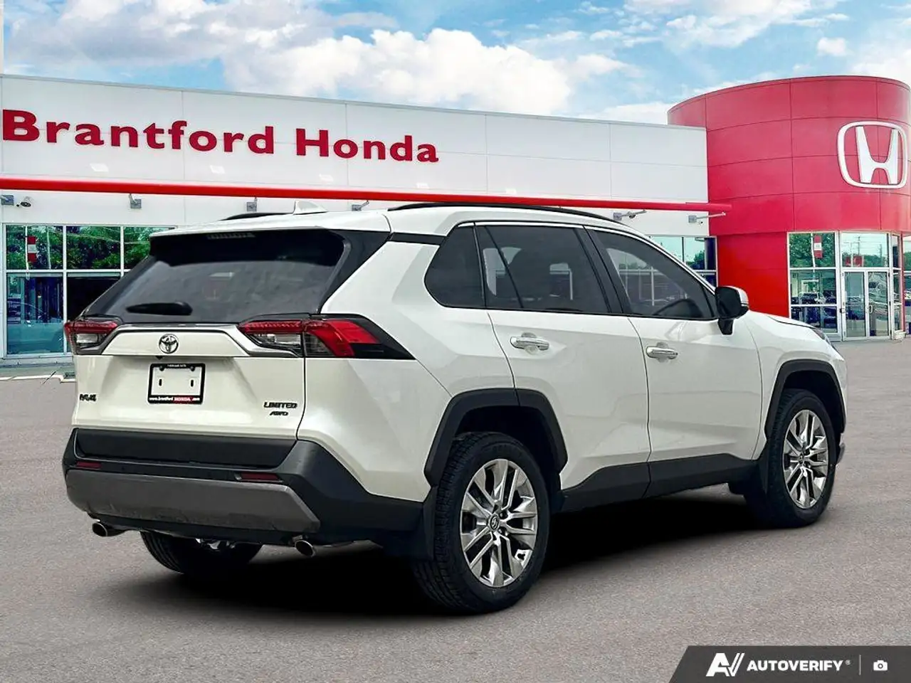 Toyota RAV 4 снимка Toyota RAV 4