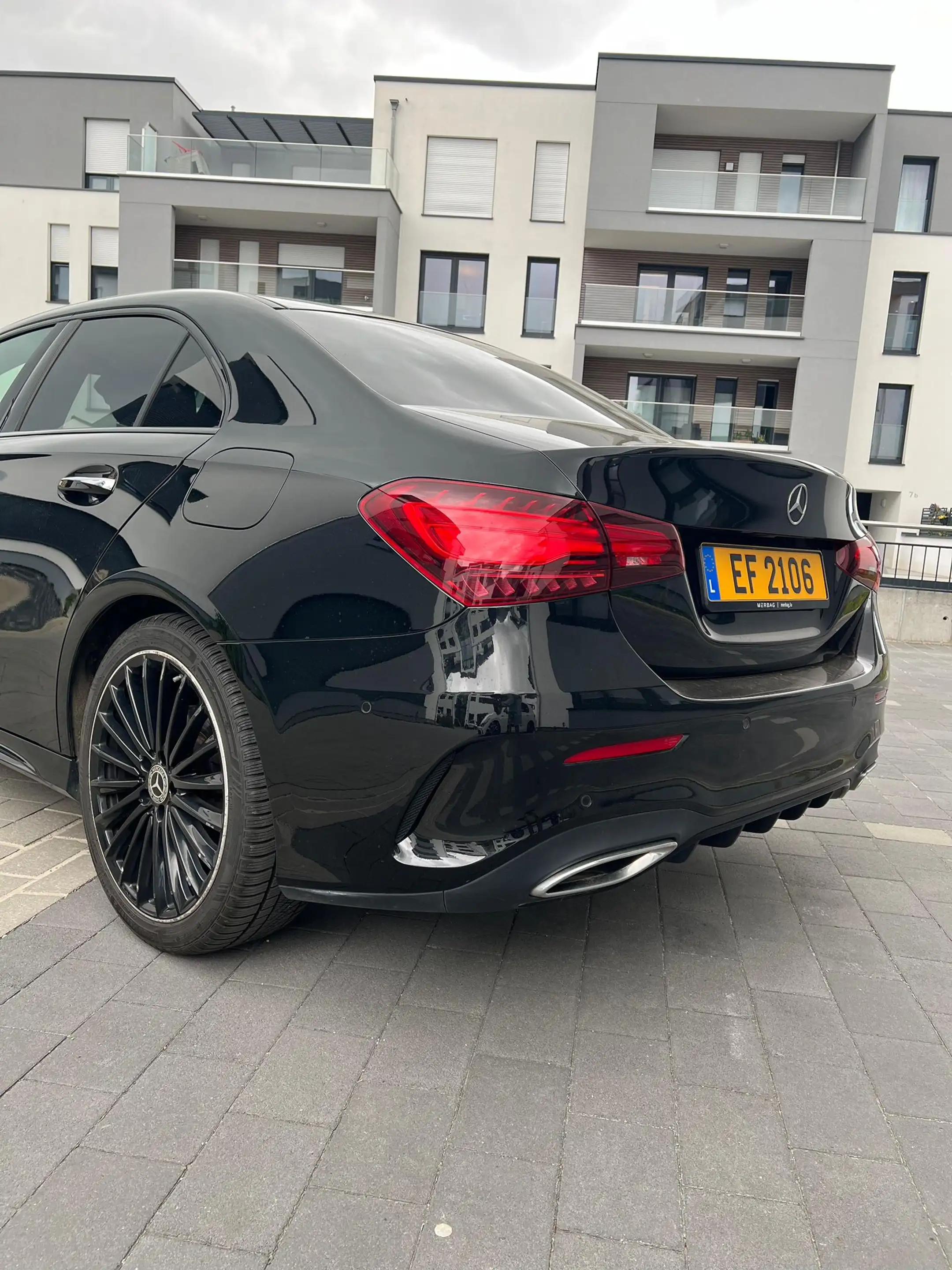 Mercedes-Benz A 200 AMG LINE — photo 11