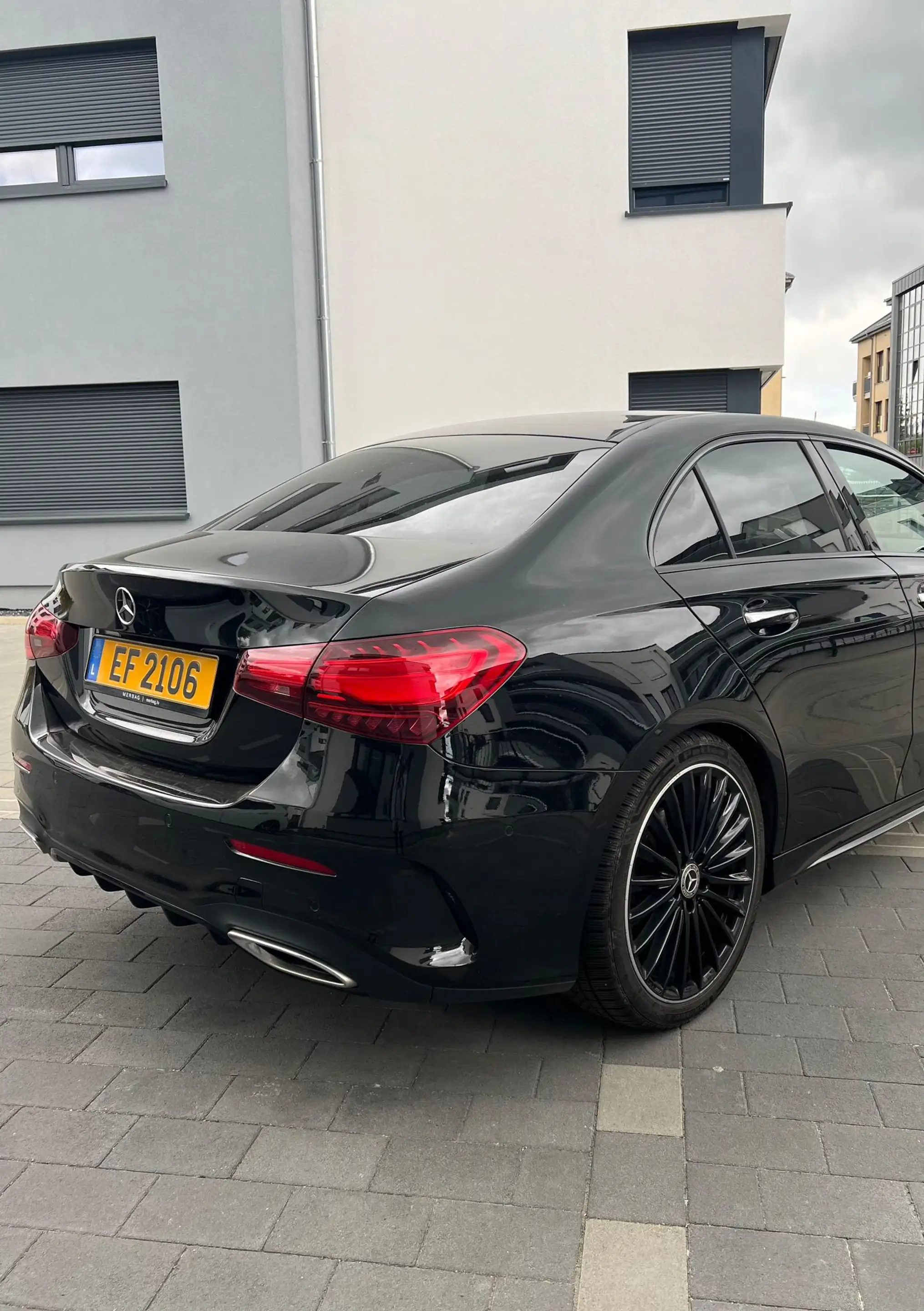 Mercedes-Benz A 200 AMG LINE — photo 8